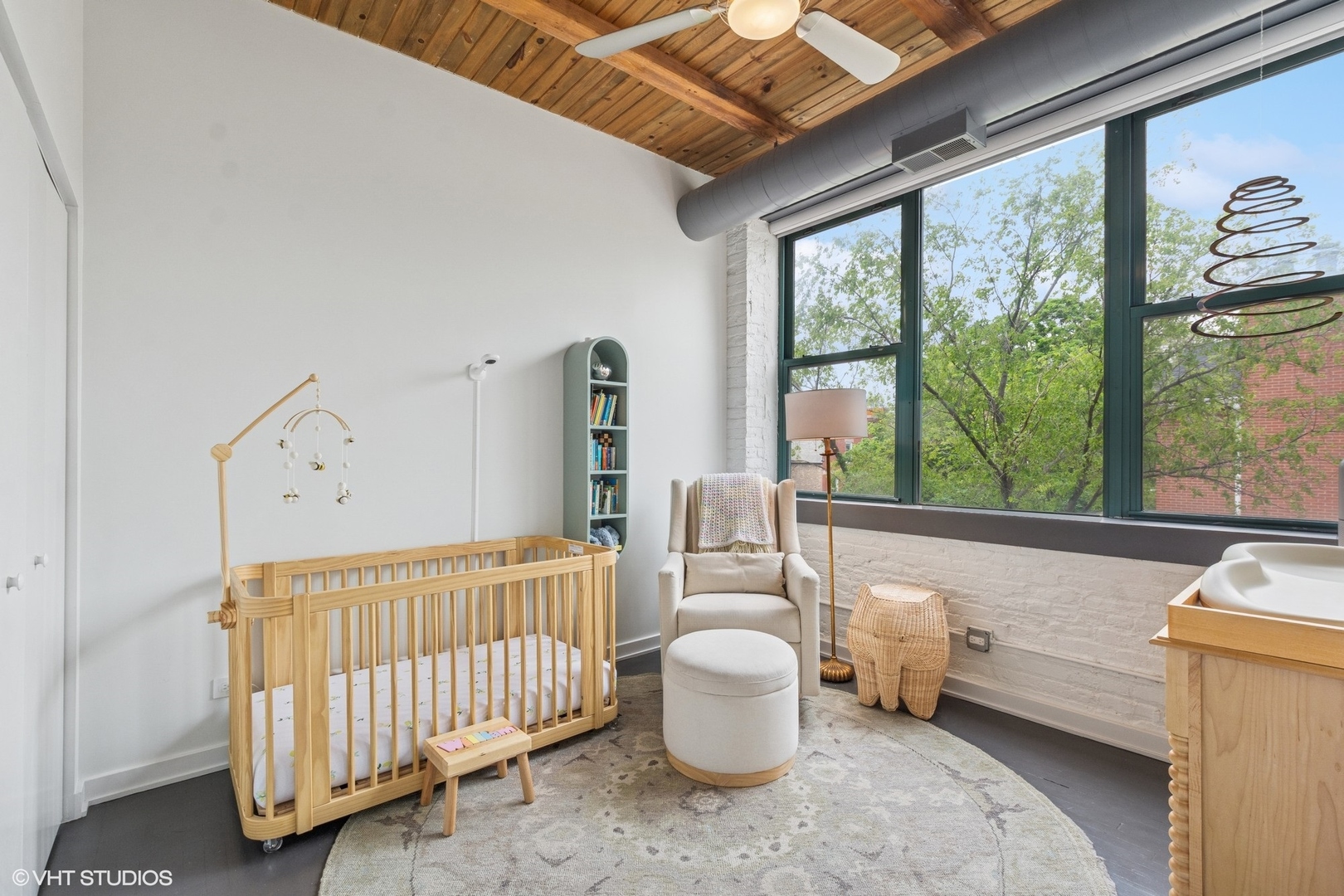 835 N Wood Street Unit: 301