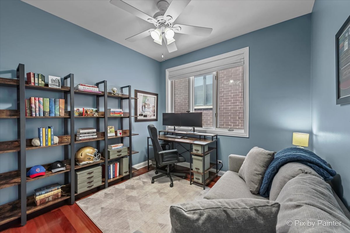 4946 N DAMEN Avenue Unit: 3N
