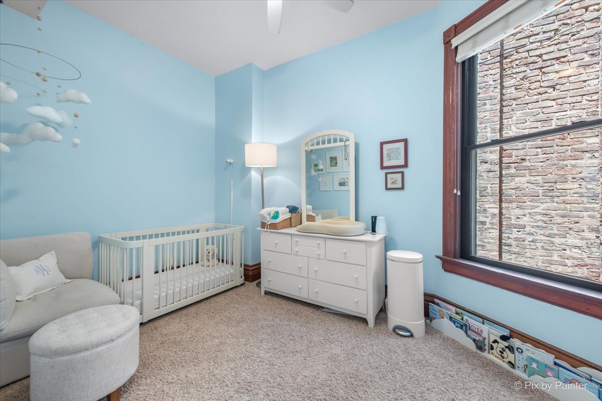 3028 N Kenmore Avenue Unit: 3