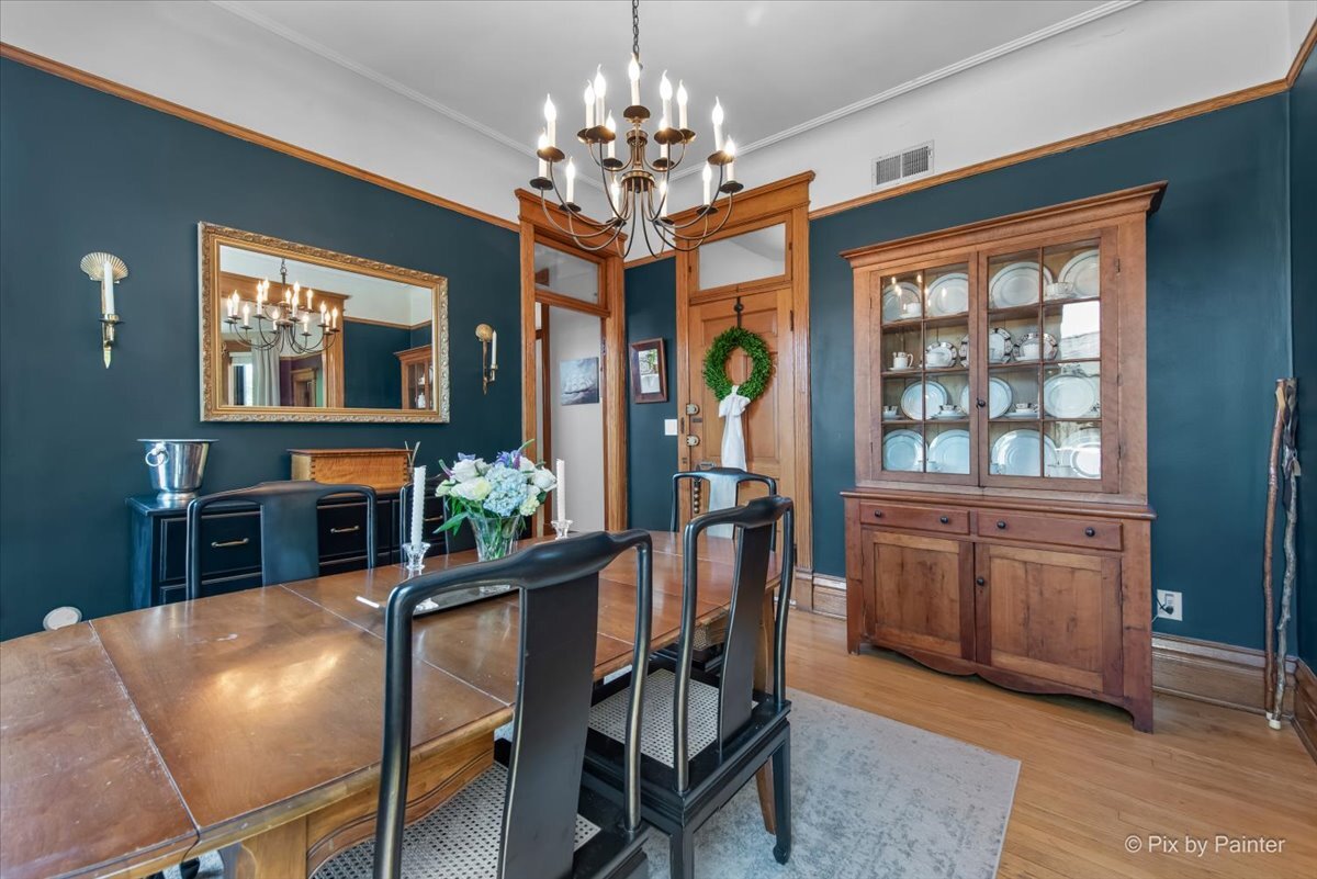 3028 N Kenmore Avenue Unit: 3