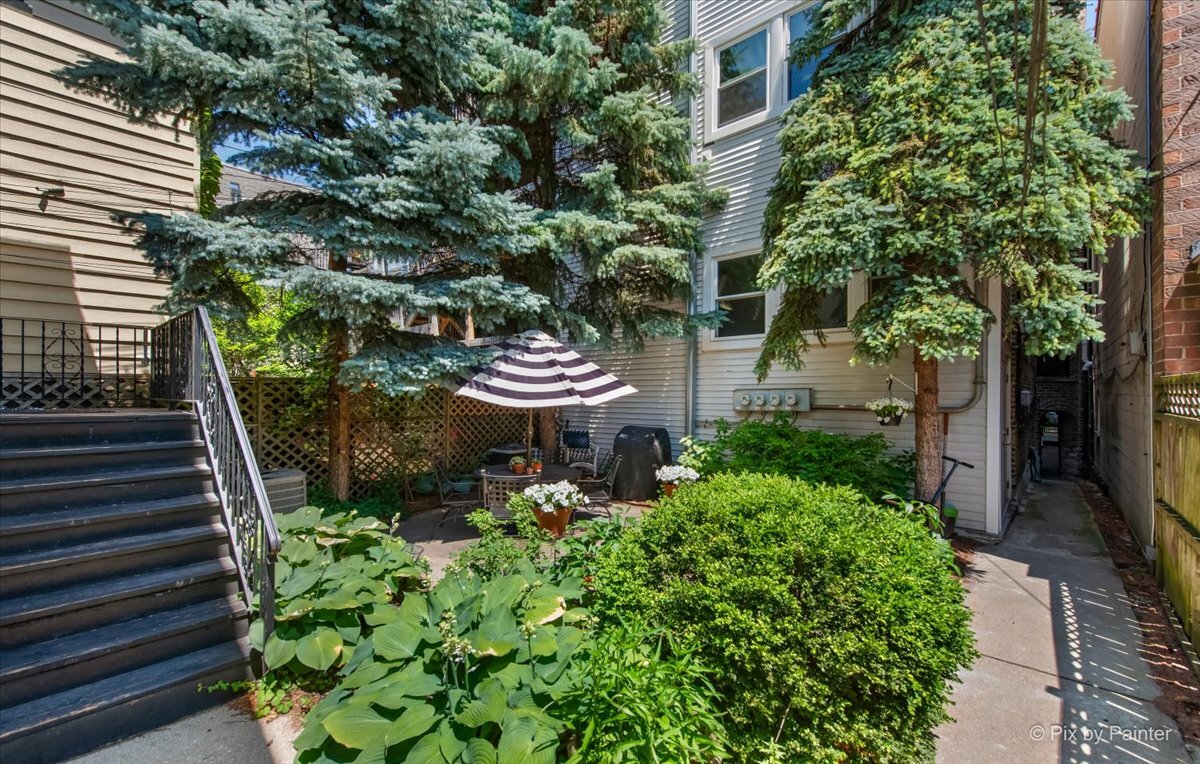 3028 N Kenmore Avenue Unit: 3