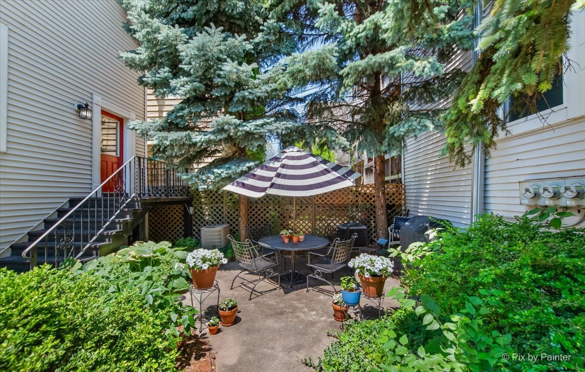 3028 N Kenmore Avenue Unit: 3