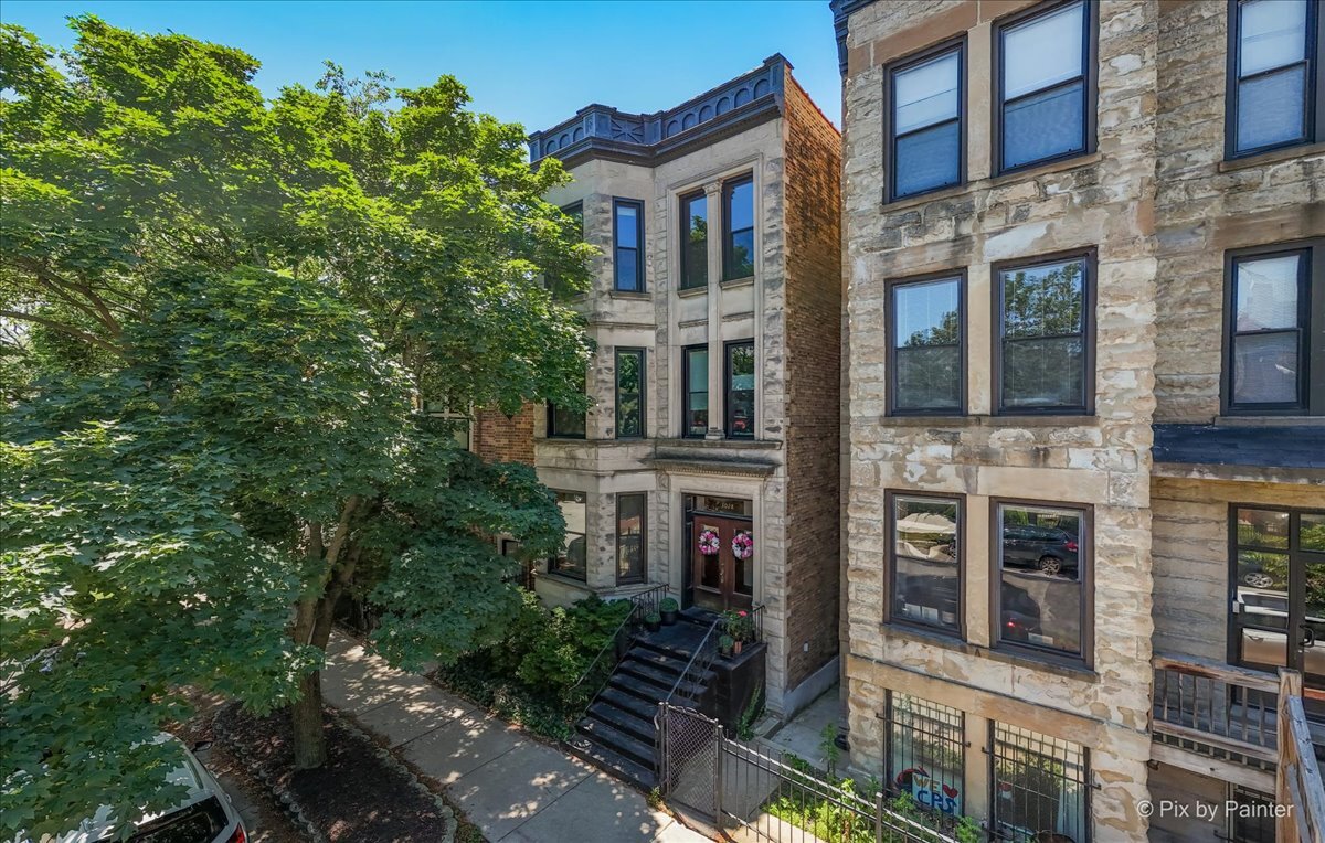 3028 N Kenmore Avenue Unit: 3