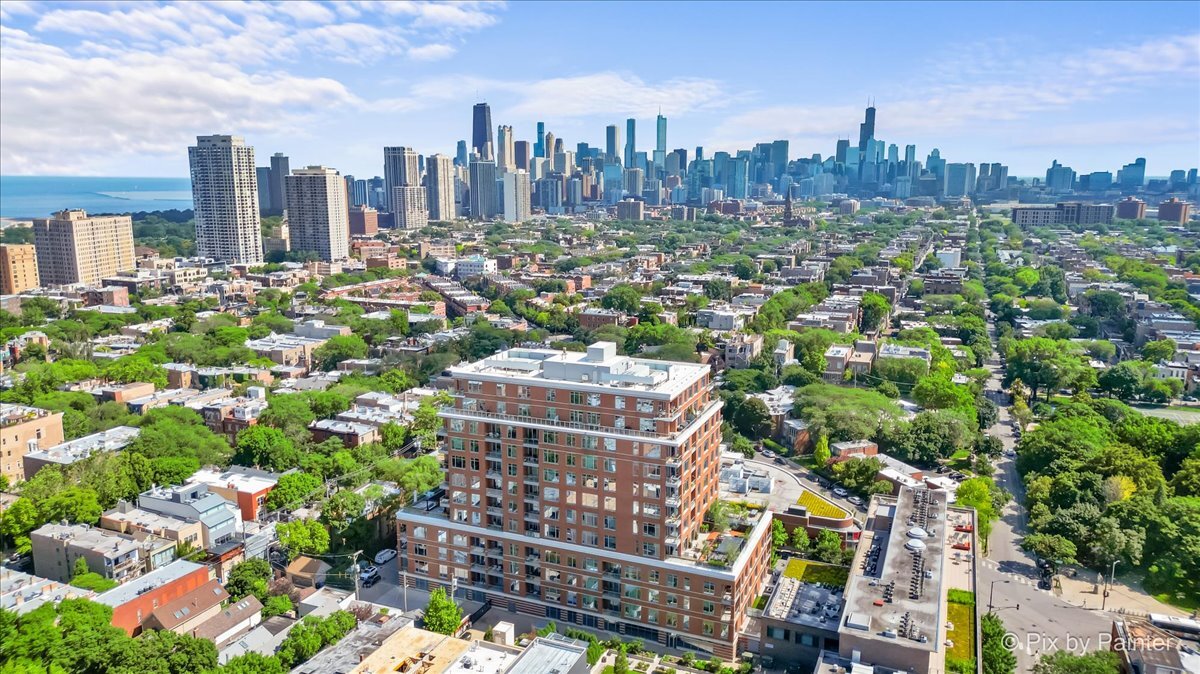 540 W Webster Avenue Unit: 908