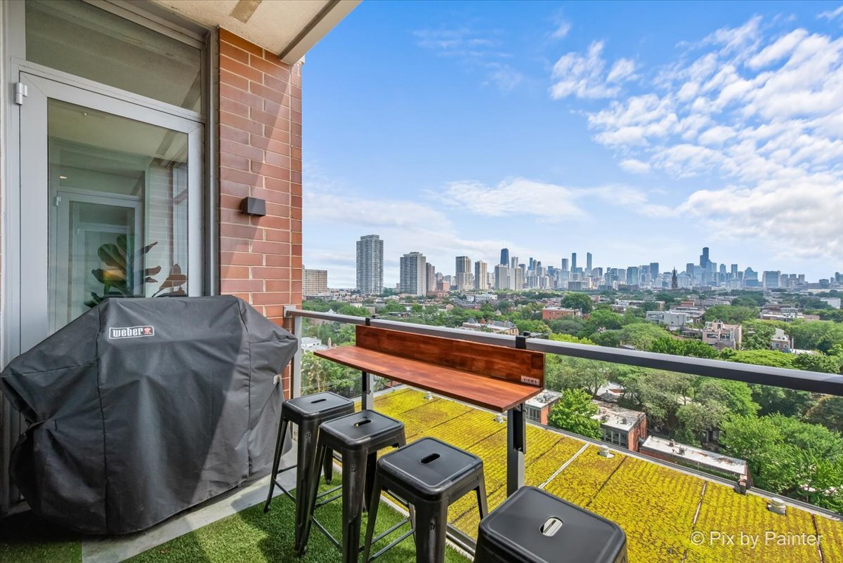 540 W Webster Avenue Unit: 908