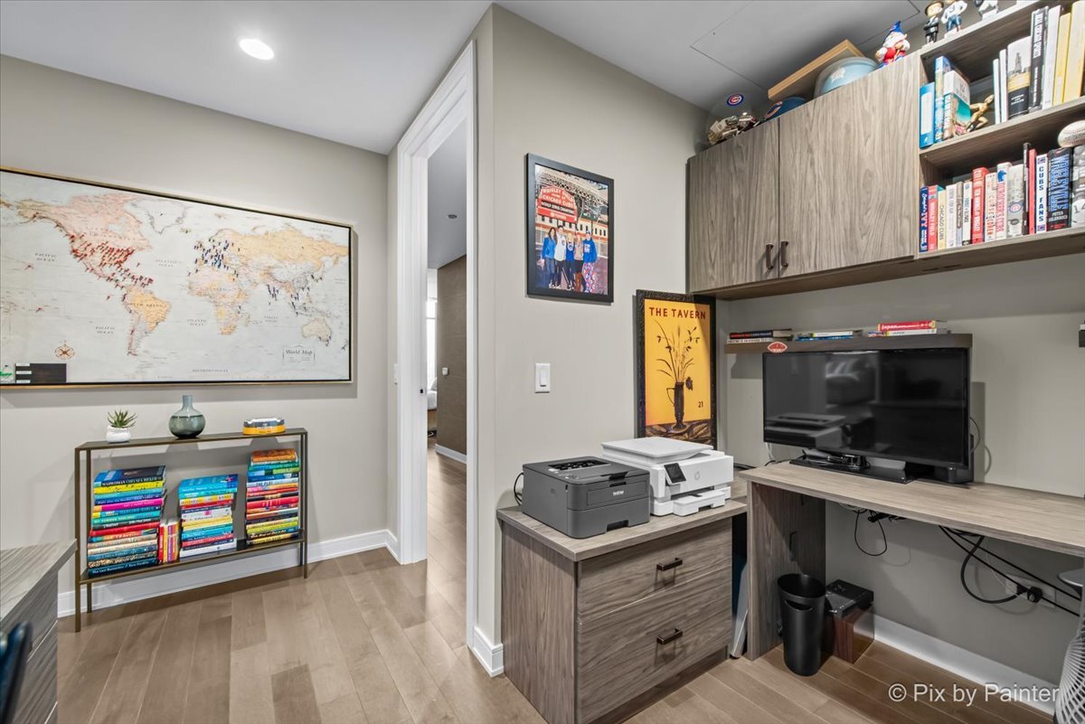 540 W Webster Avenue Unit: 908