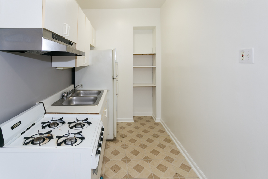 5516 N Kenmore Avenue Unit: 308