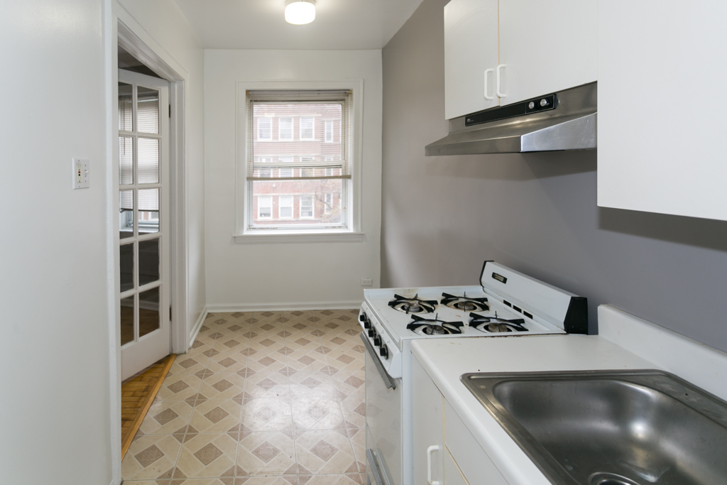 5516 N Kenmore Avenue Unit: 308