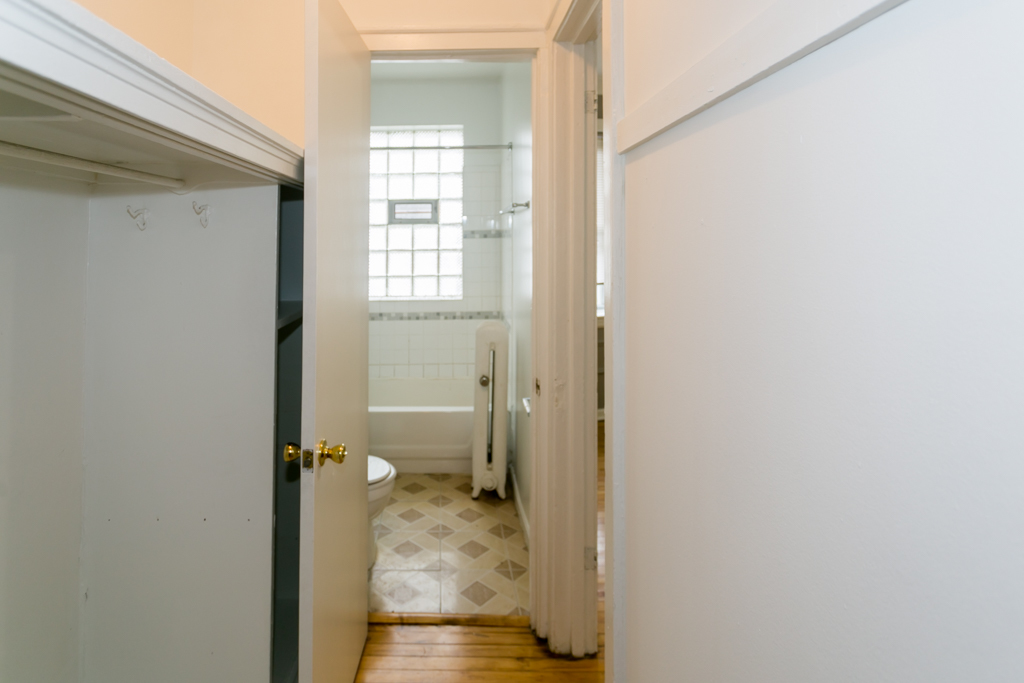 5516 N Kenmore Avenue Unit: 308
