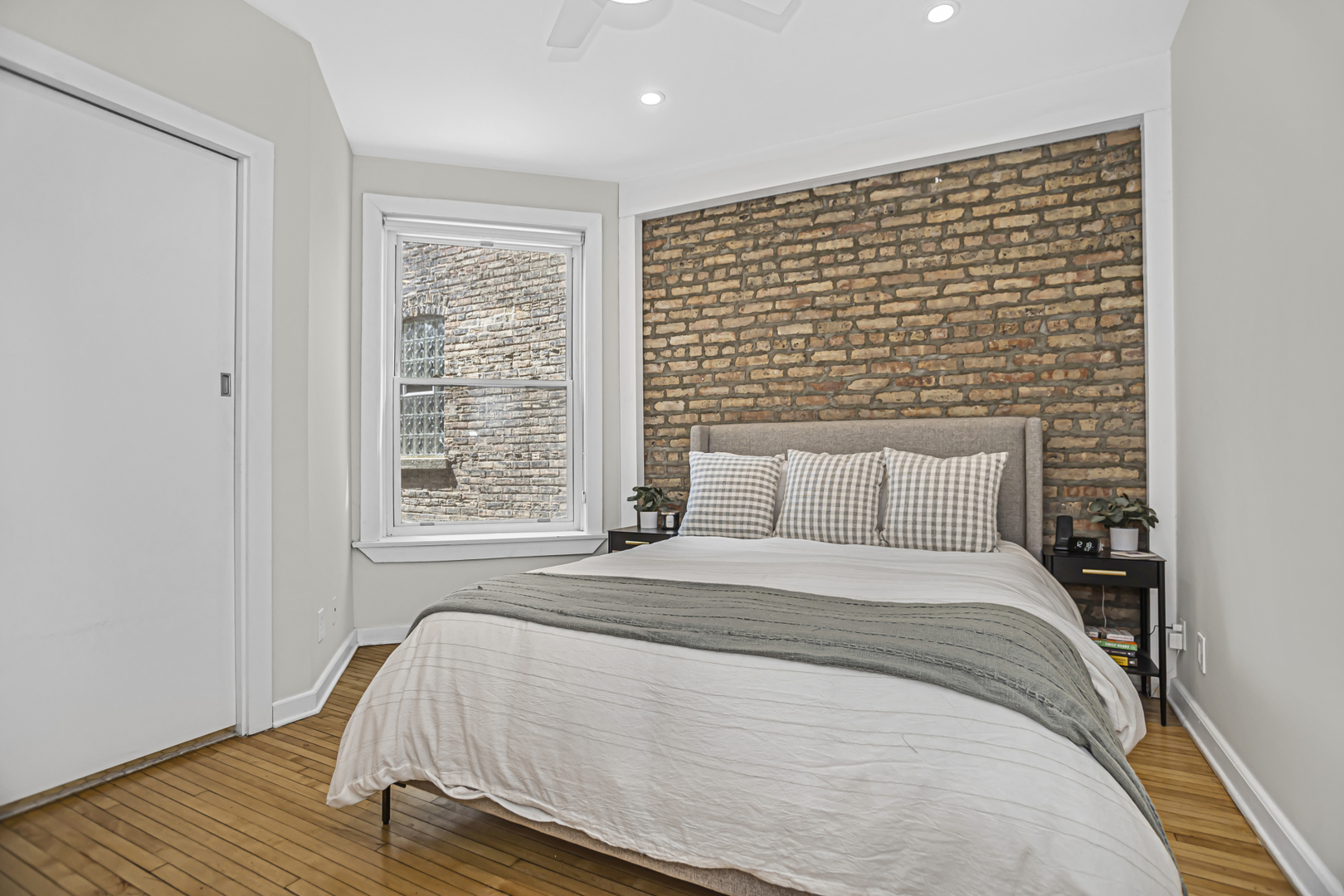 637 W Armitage Avenue Unit: 1