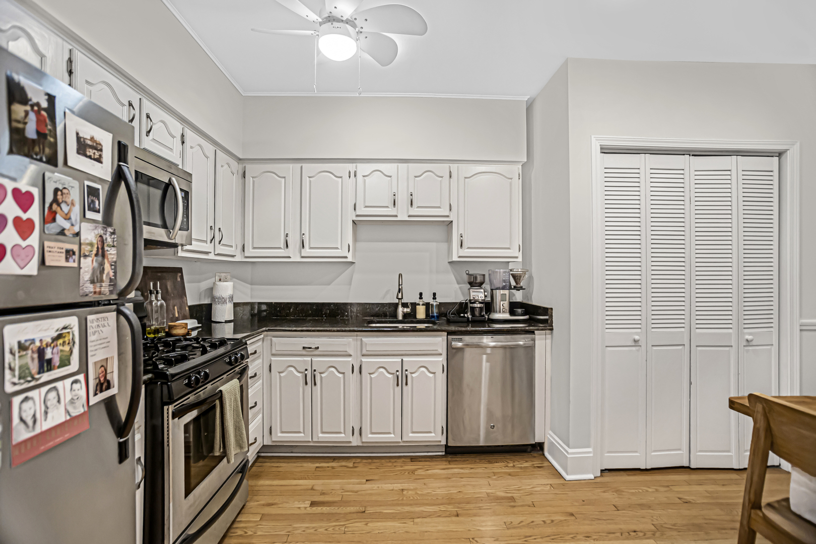 637 W Armitage Avenue Unit: 1