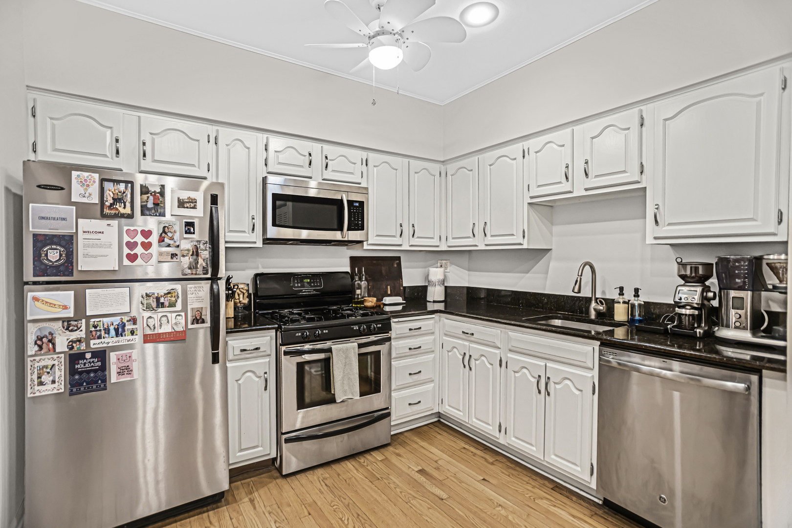 637 W Armitage Avenue Unit: 1