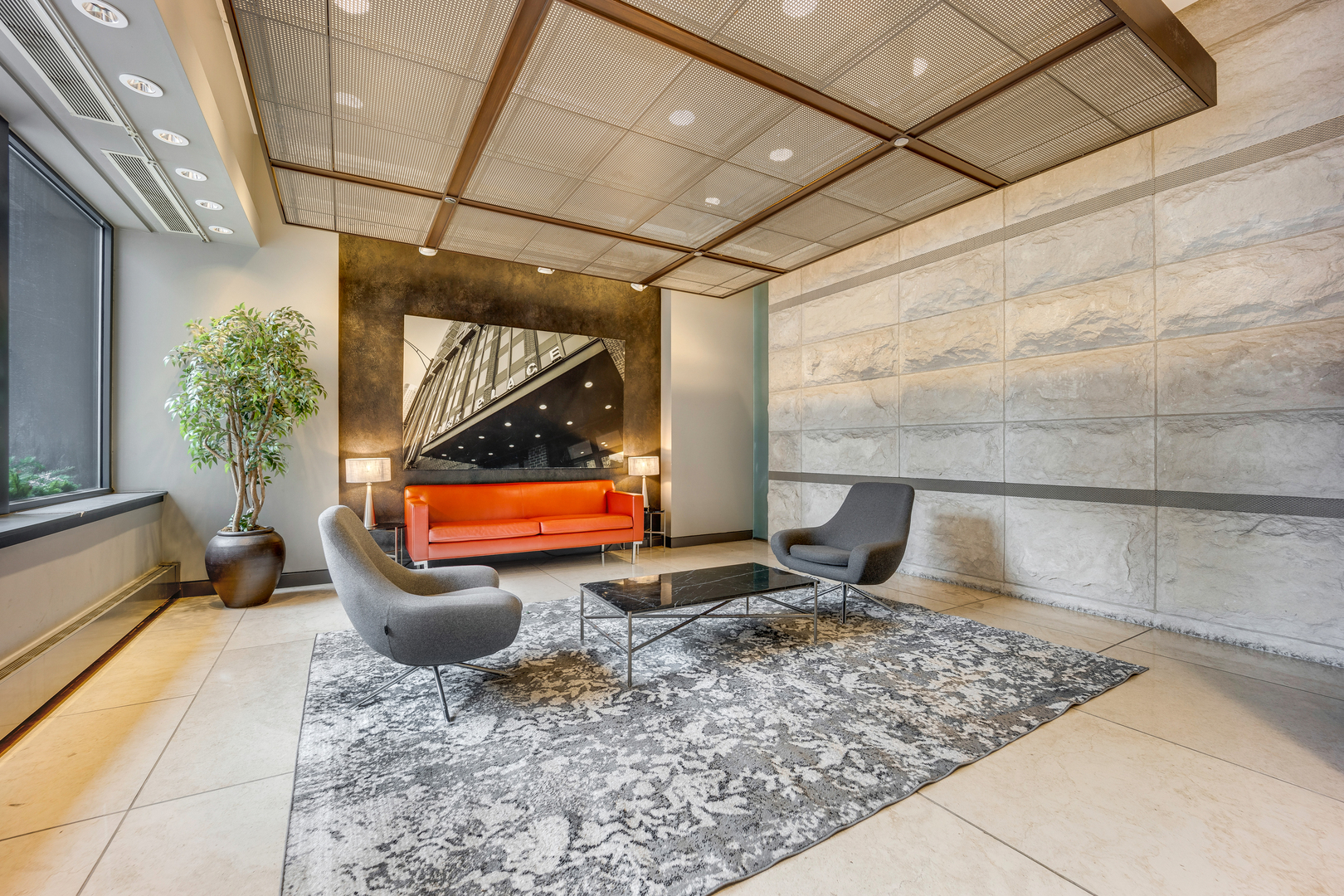 600 N Kingsbury Street Unit: 802