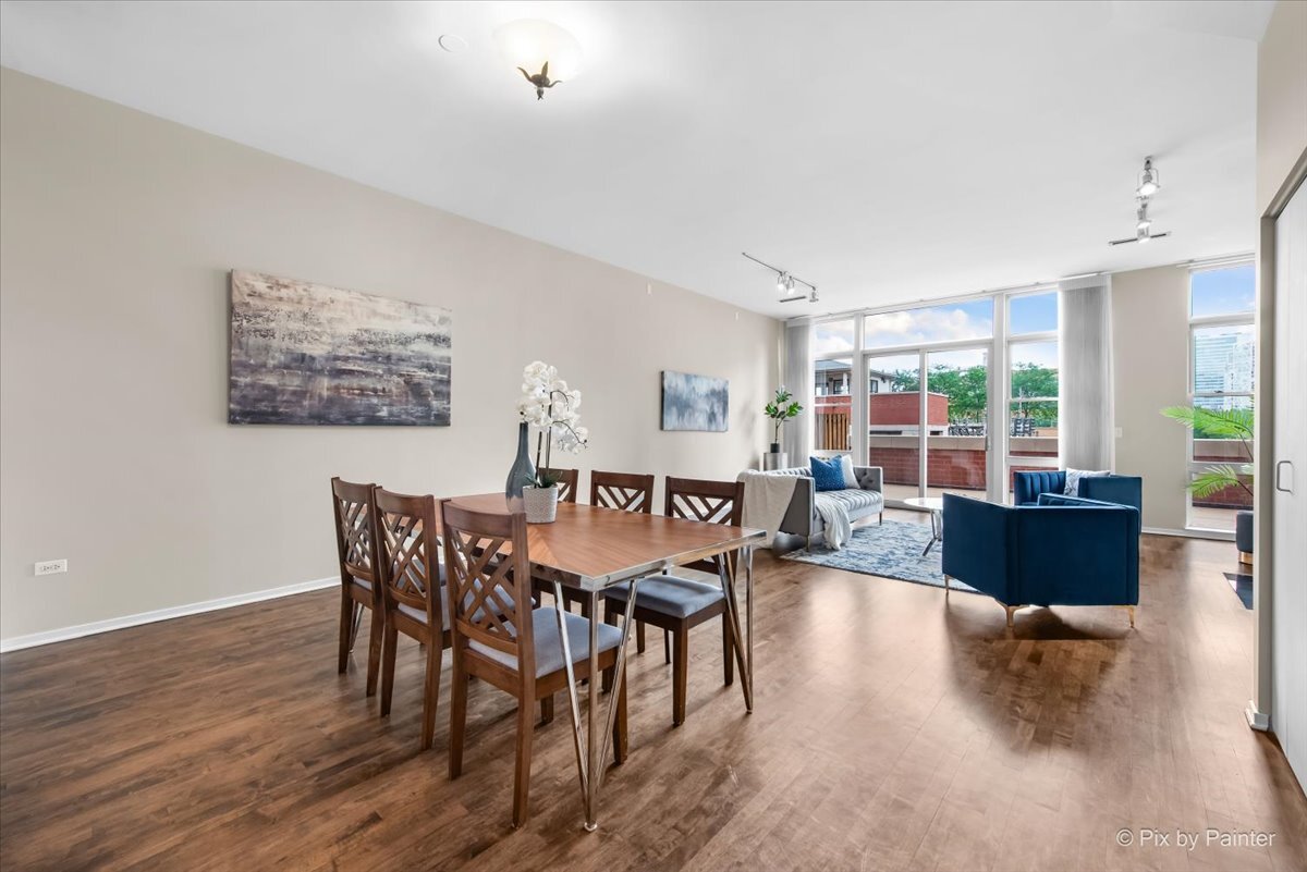 324 N Jefferson Street Unit: 307