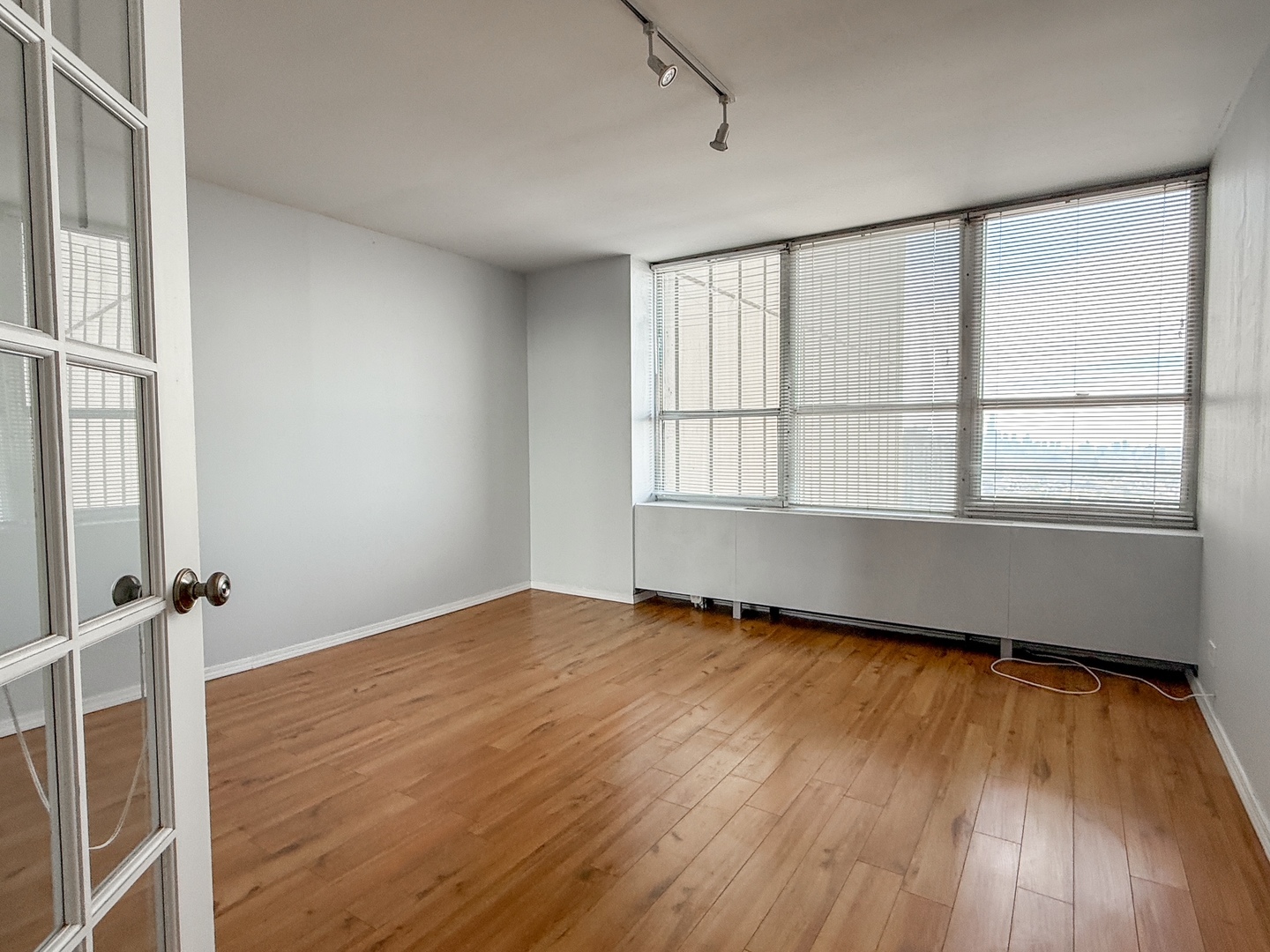 655 W Irving Park Road Unit: 4811