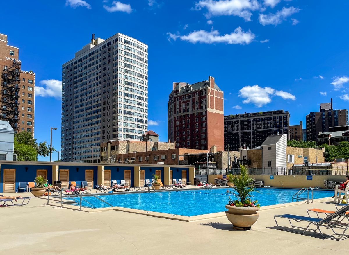 655 W Irving Park Road Unit: 4811