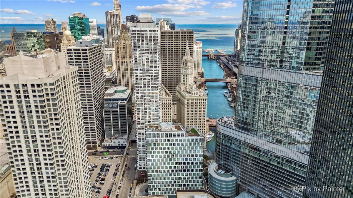 405 N WABASH Avenue Unit: 2314