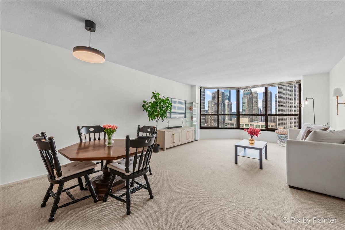 405 N WABASH Avenue Unit: 2314