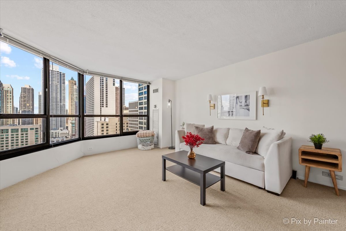 405 N WABASH Avenue Unit: 2314