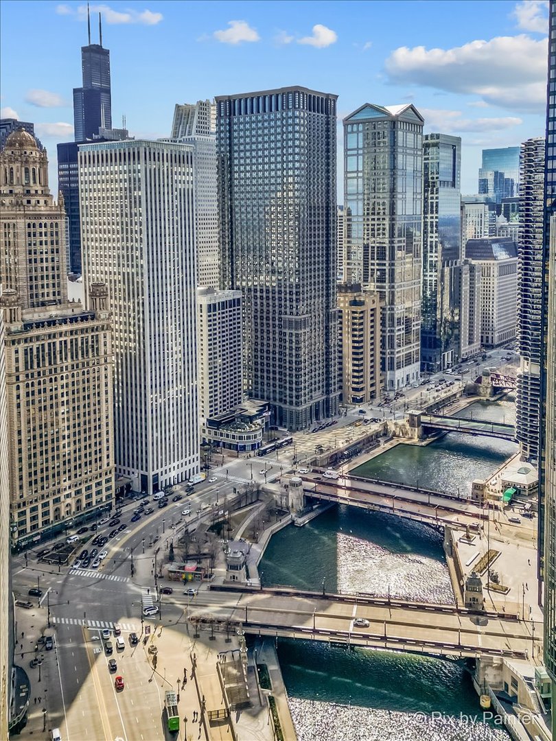 405 N WABASH Avenue Unit: 2314