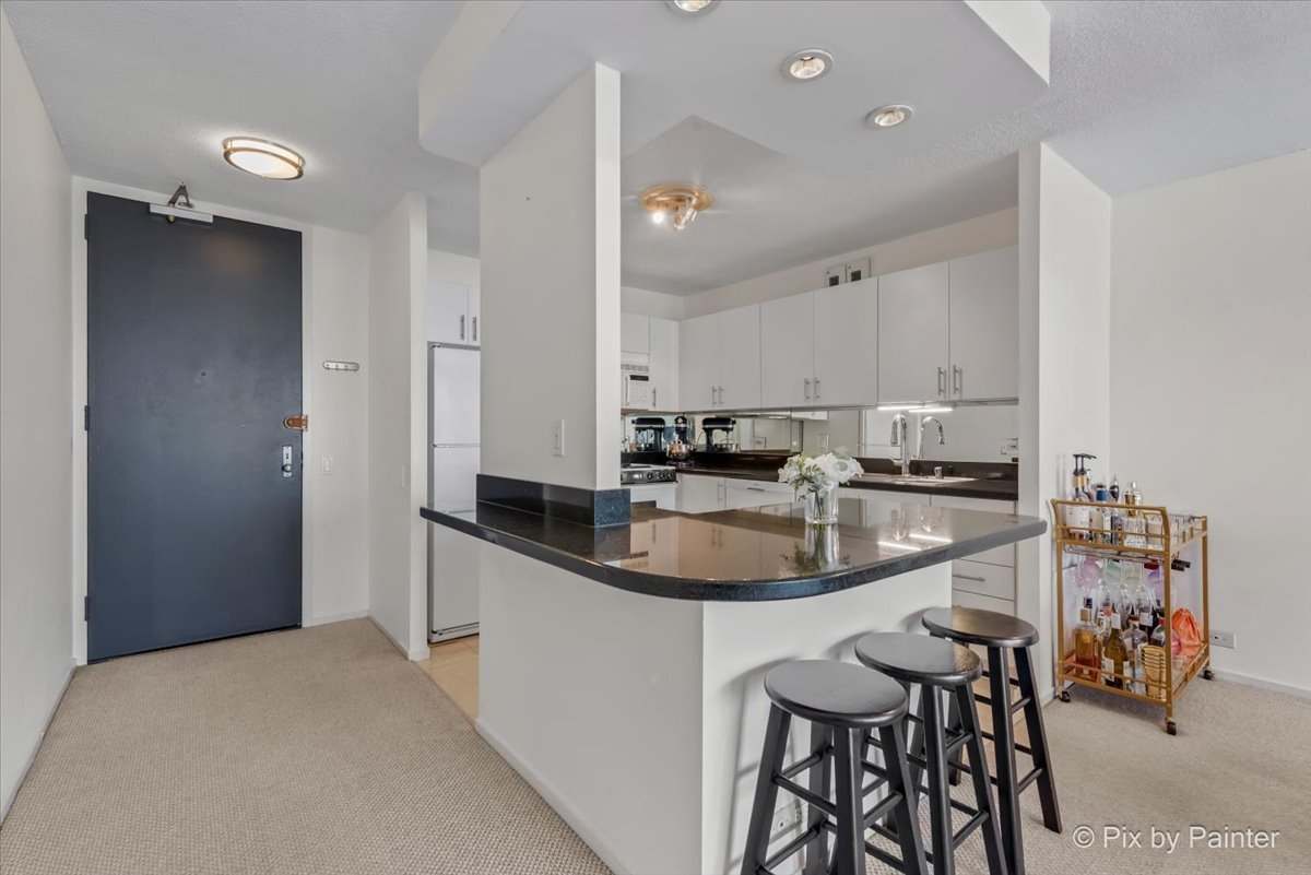 405 N WABASH Avenue Unit: 2314