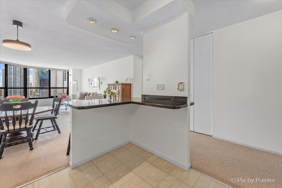 405 N WABASH Avenue Unit: 2314