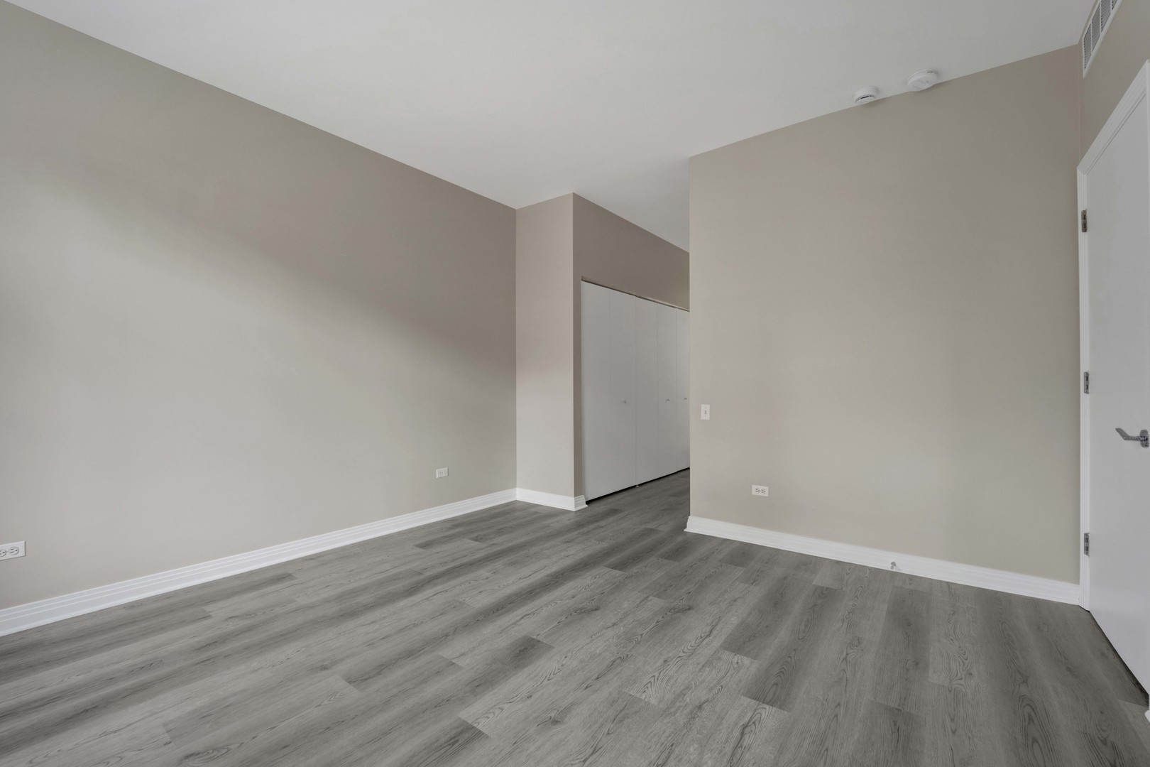 550 W Fulton Street Unit: 507