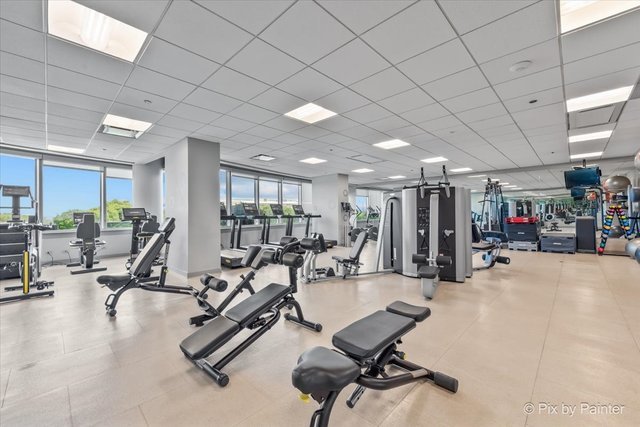 1211 S Prairie Avenue Unit: 5400