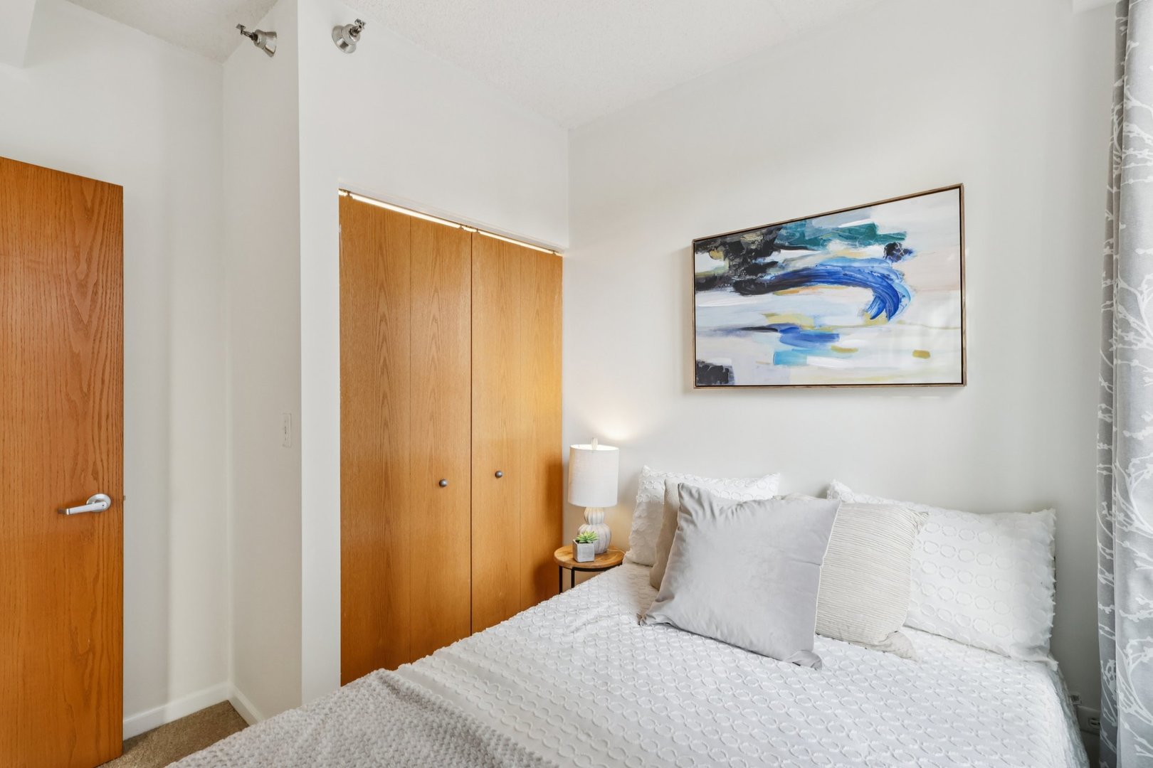 1250 S Indiana Avenue Unit: 1011
