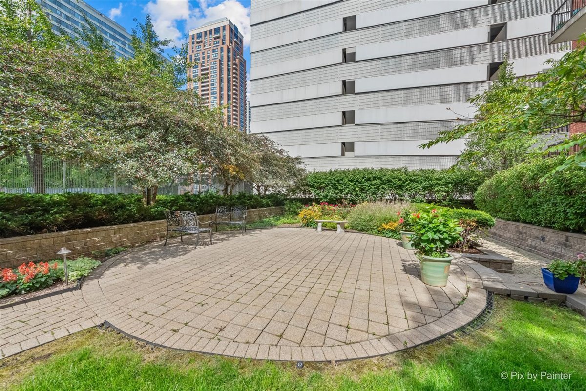 1250 S Indiana Avenue Unit: 1011