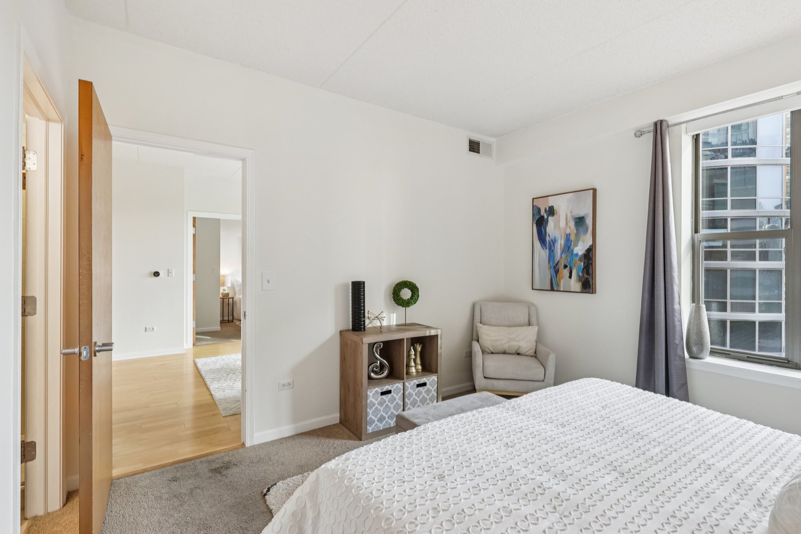 1250 S Indiana Avenue Unit: 1011