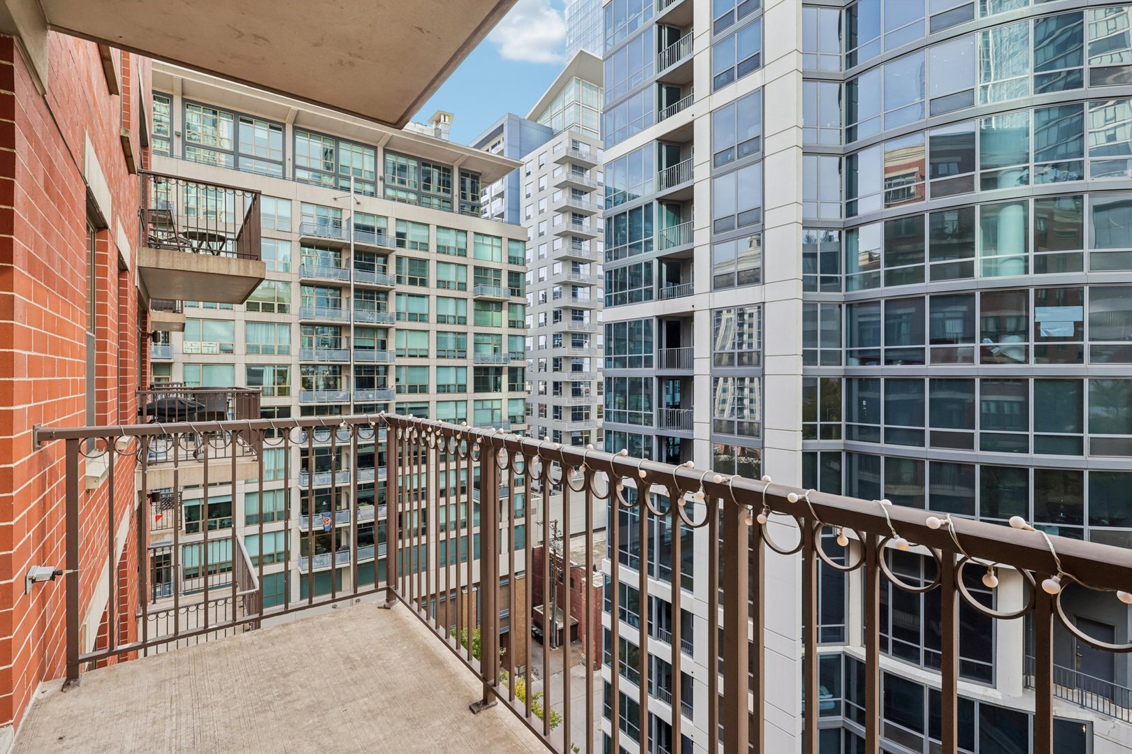1250 S Indiana Avenue Unit: 1011