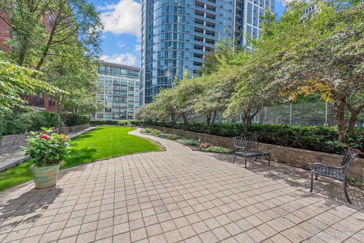 1250 S Indiana Avenue Unit: 1011