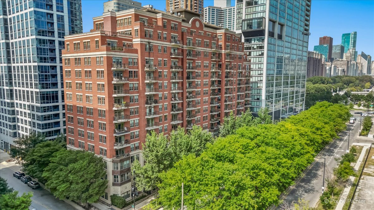 1250 S Indiana Avenue Unit: 1011