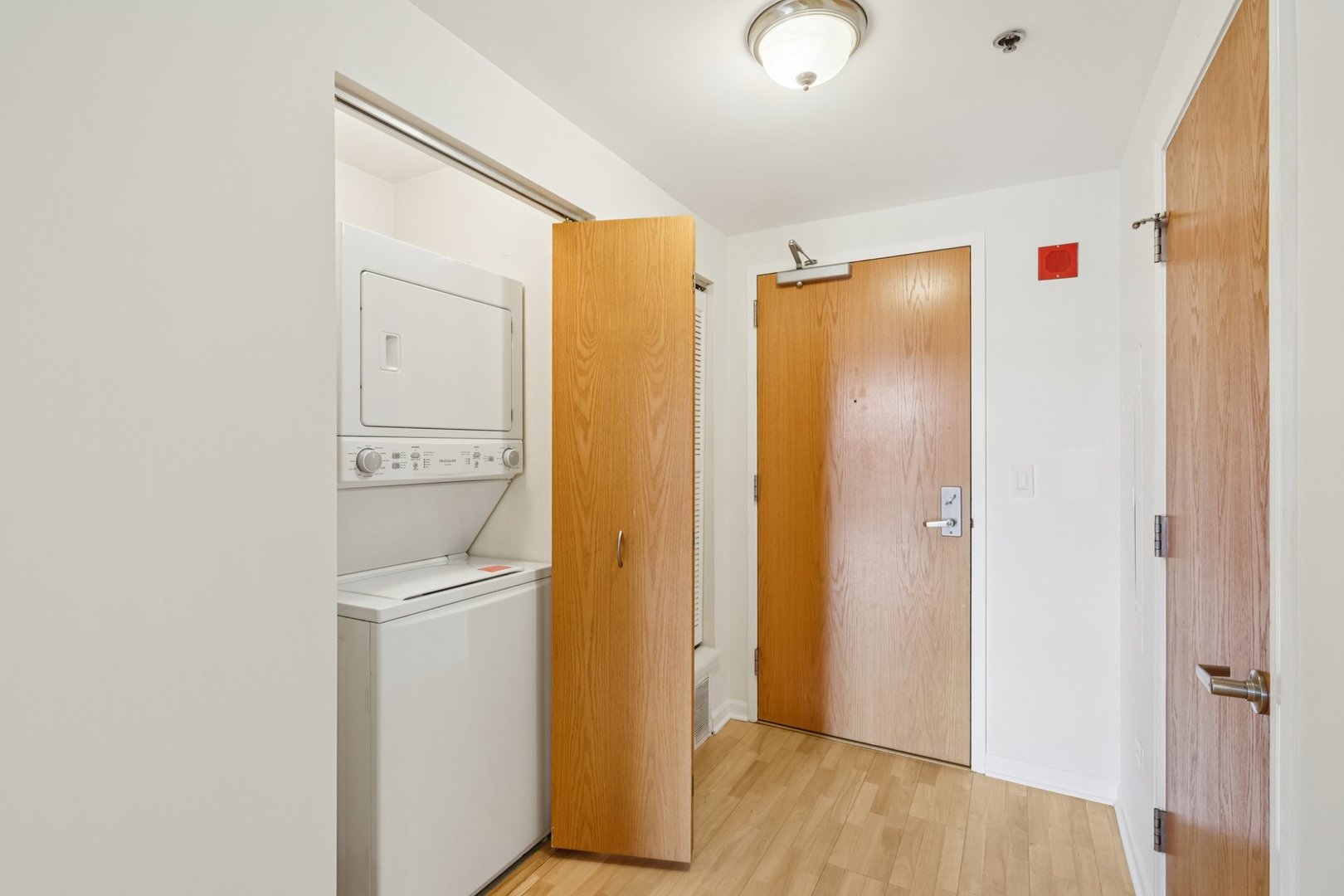 1250 S Indiana Avenue Unit: 1011