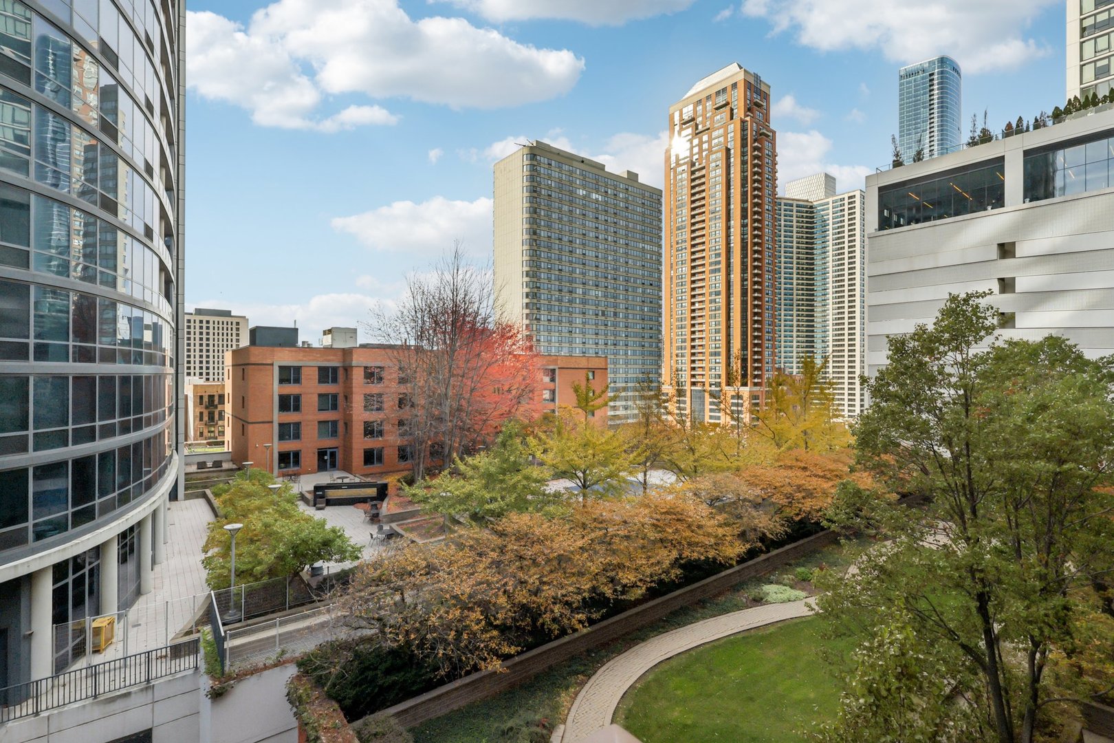 1250 S Indiana Avenue Unit: 1011