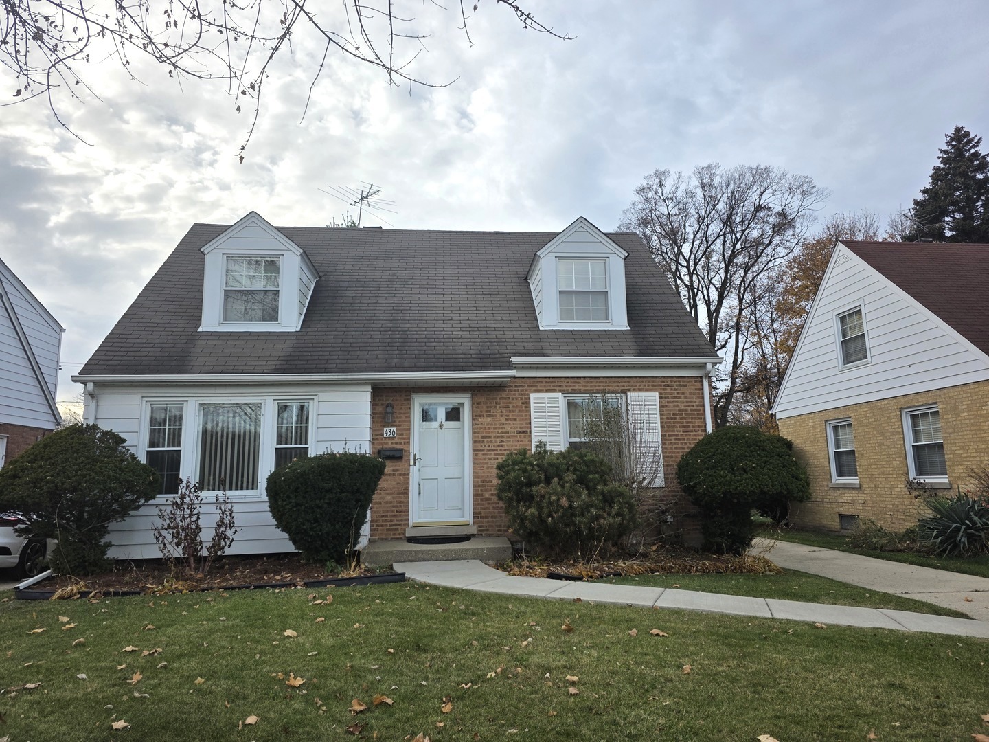 436 S Arlington Heights Road
