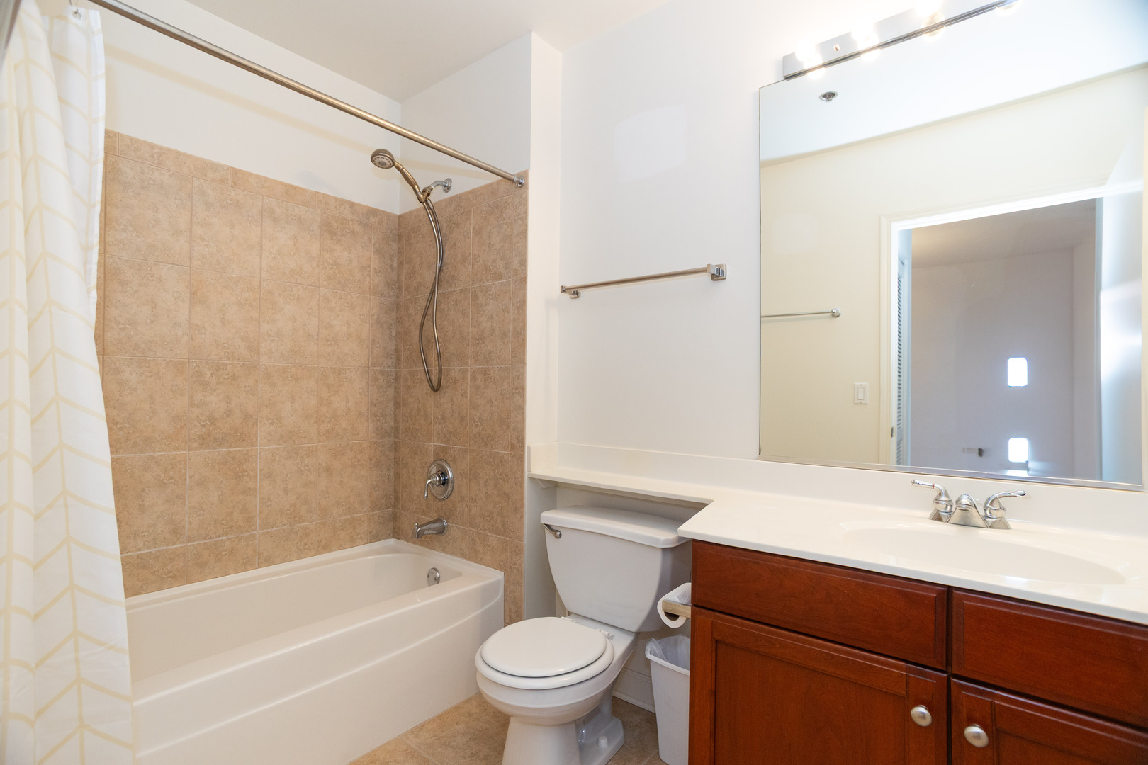 1335 S Prairie Avenue Unit: 1609