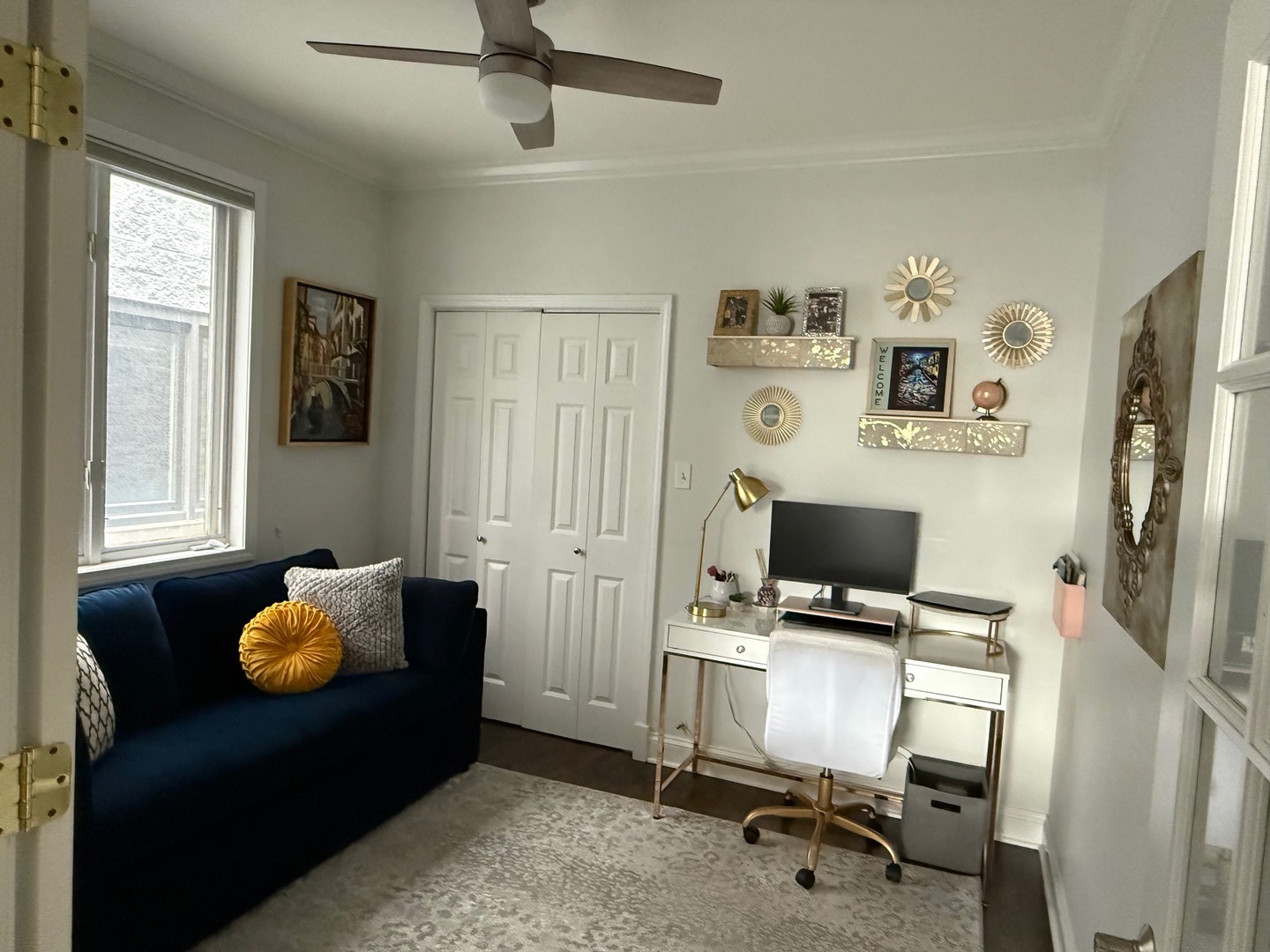 1319 N Bosworth Avenue Unit: 2