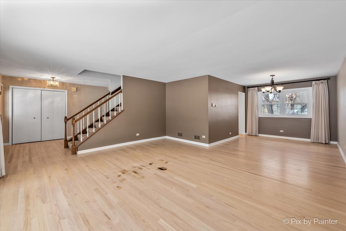 4452 Burgundy Place