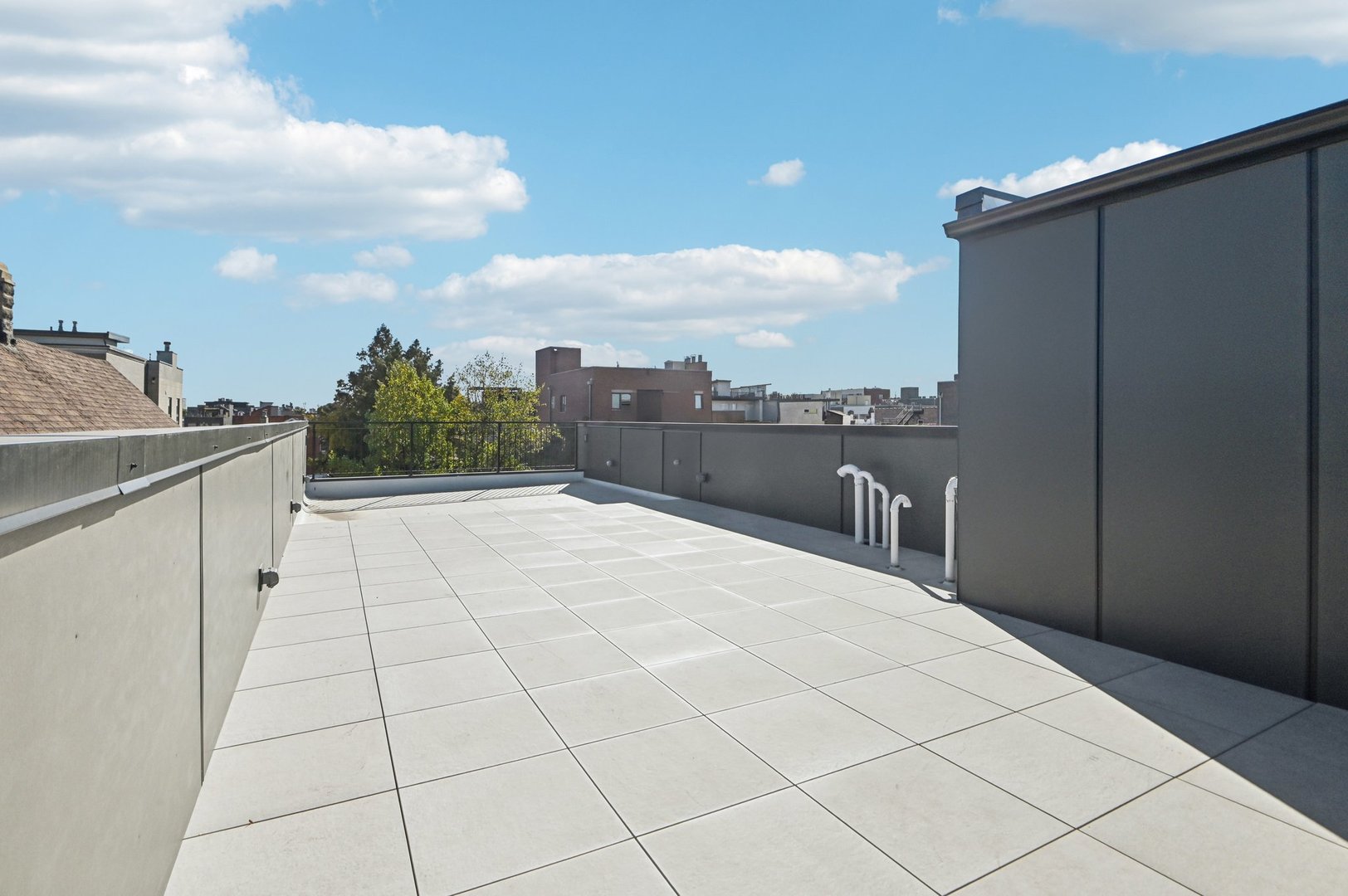 1536 W Chestnut Street Unit: B