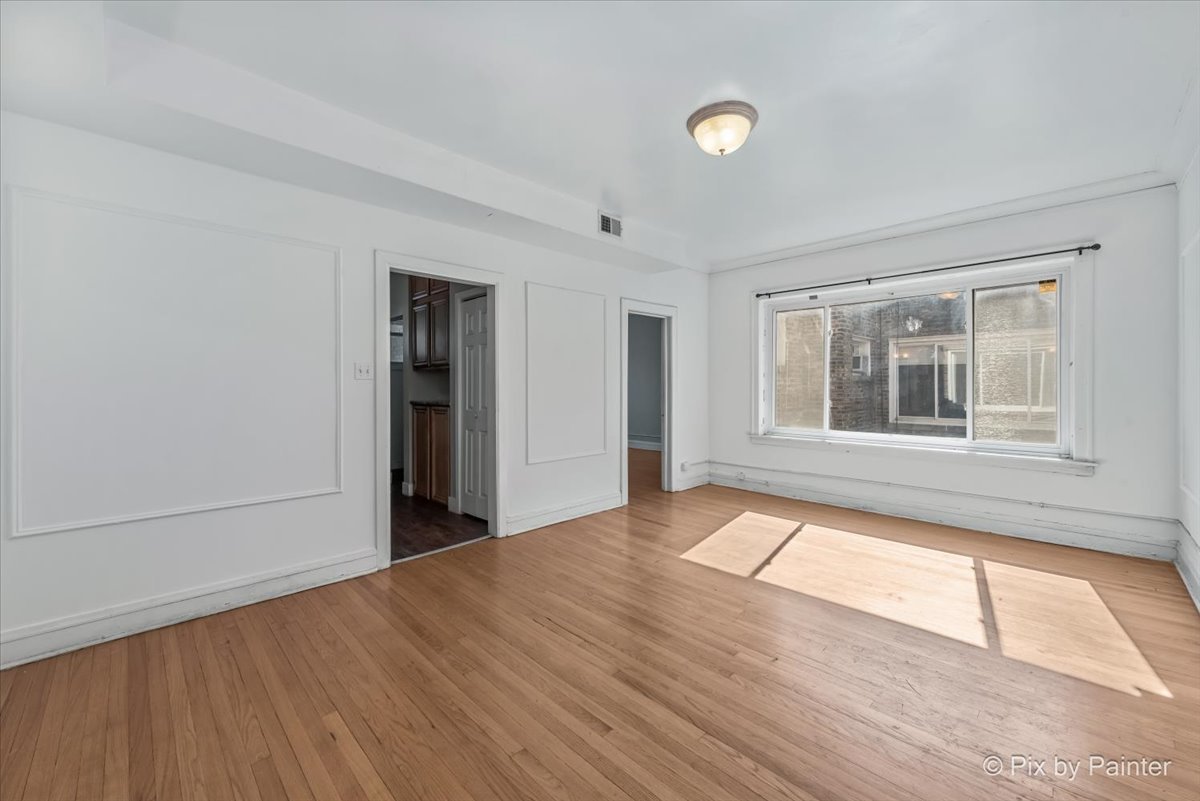 7833 S Kingston Avenue