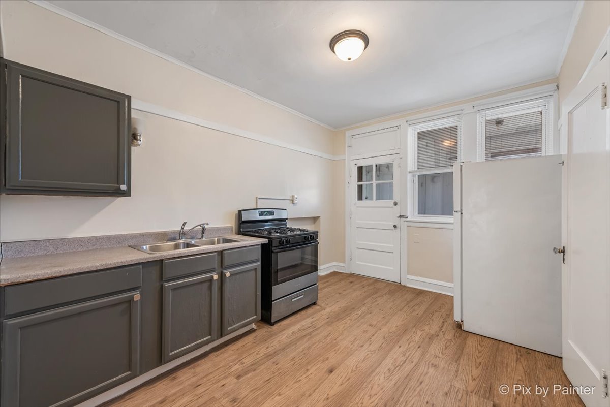 7839 S Kingston Avenue