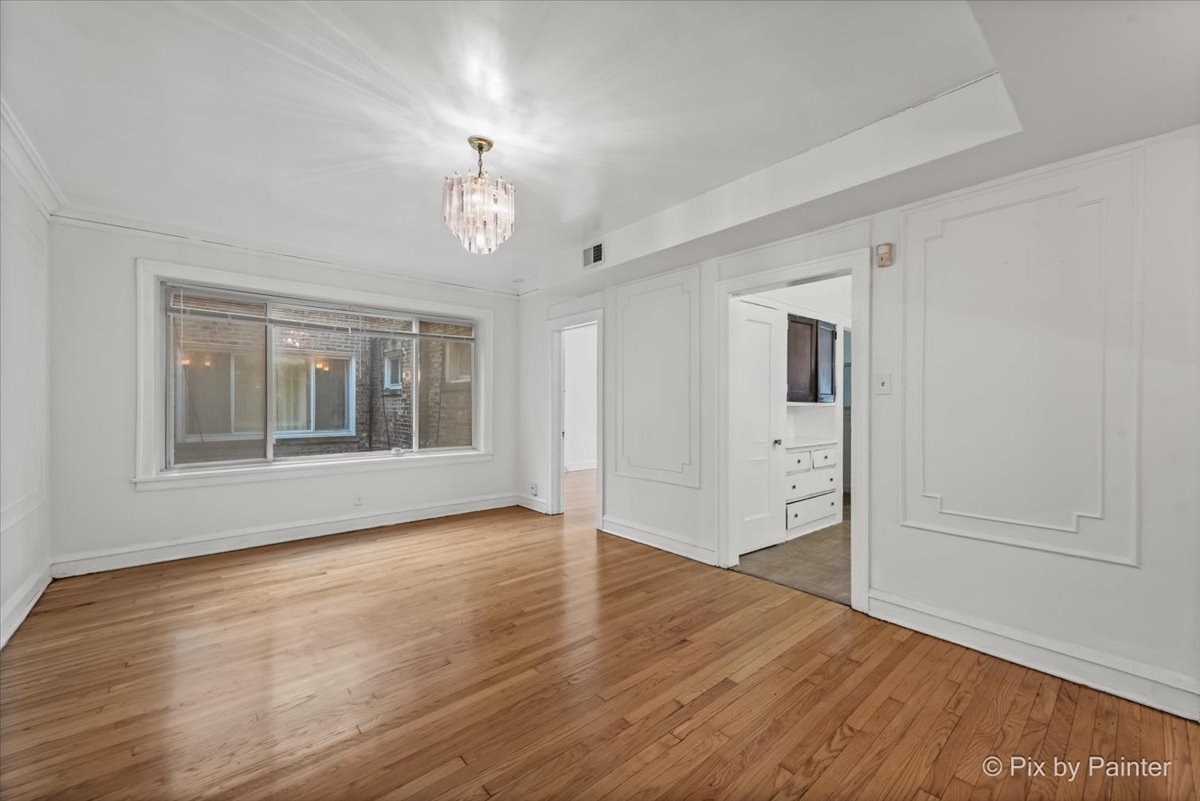 7839 S Kingston Avenue