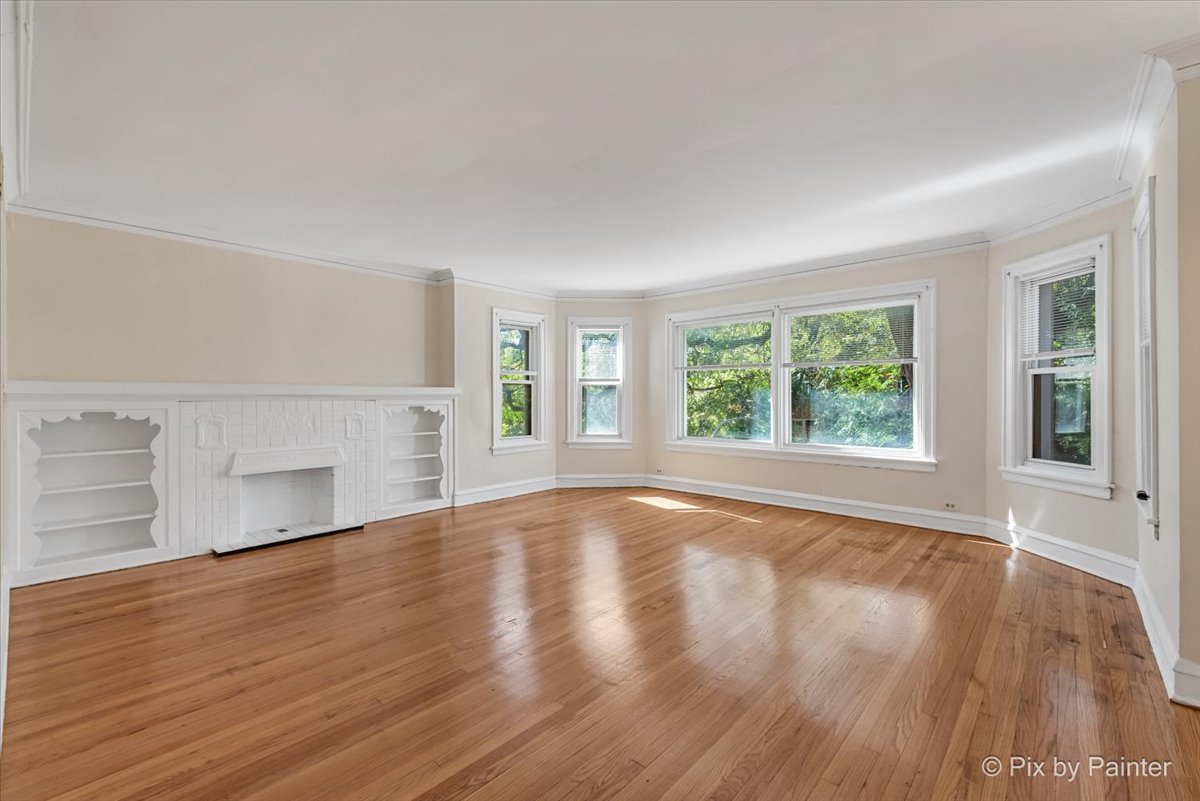 7839 S Kingston Avenue