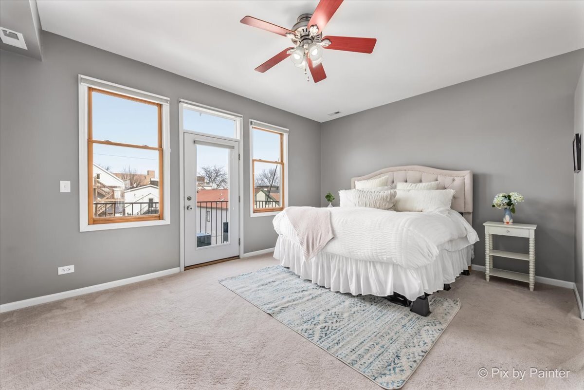 1636 W Erie Street Unit: 3E