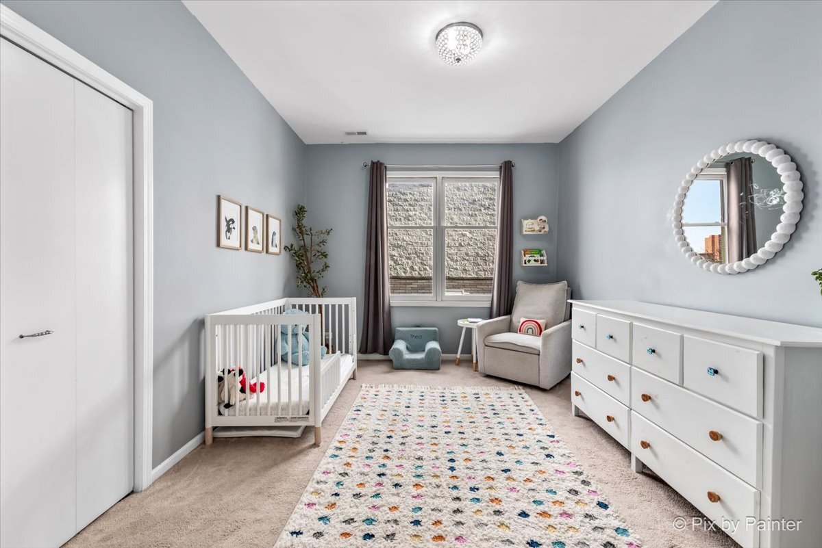 1636 W Erie Street Unit: 3E