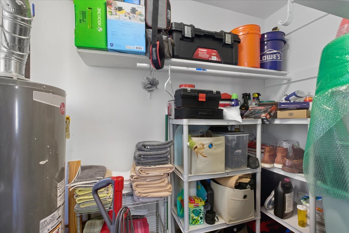 4004 N Bell Avenue Unit: 2D