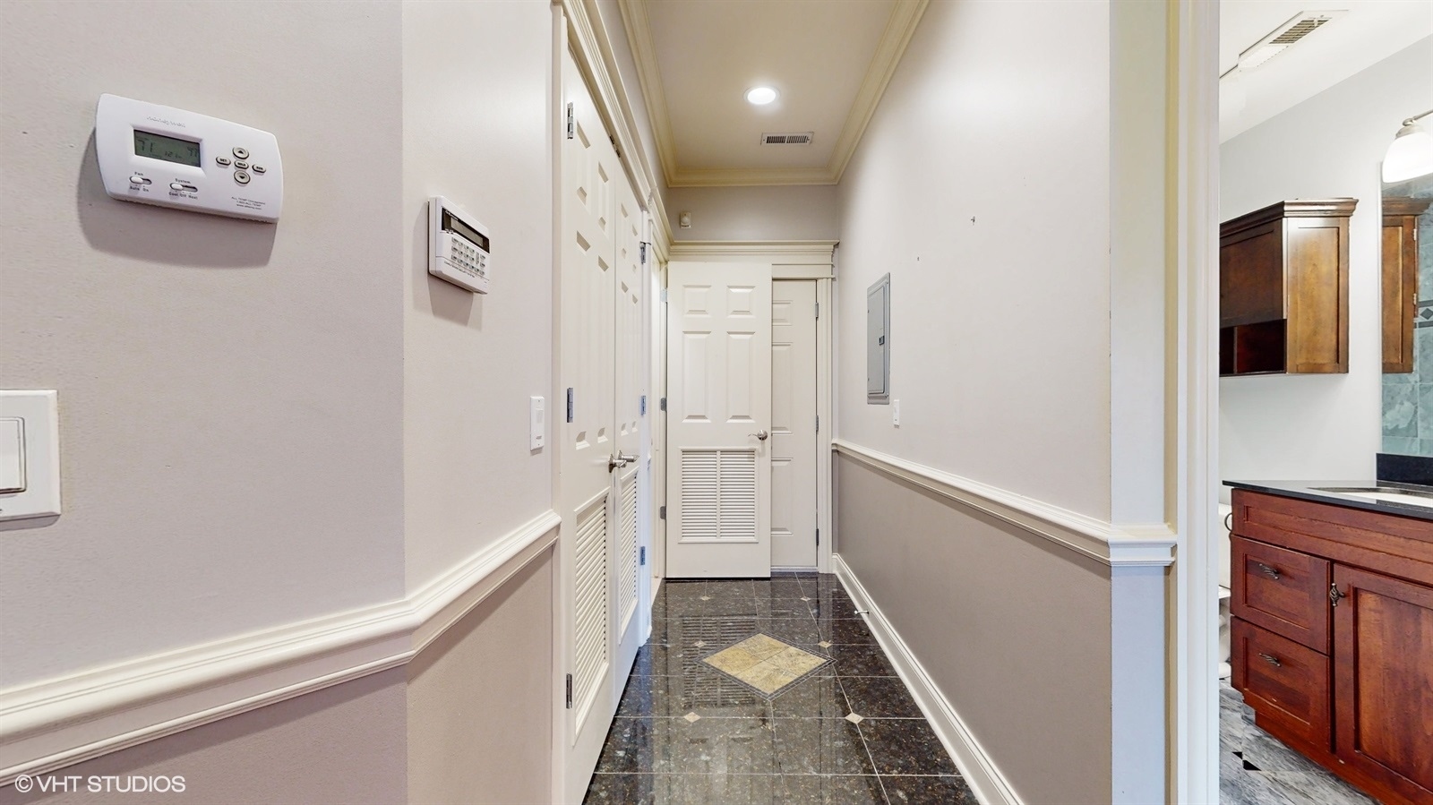 1890 N Milwaukee Avenue Unit: 3C