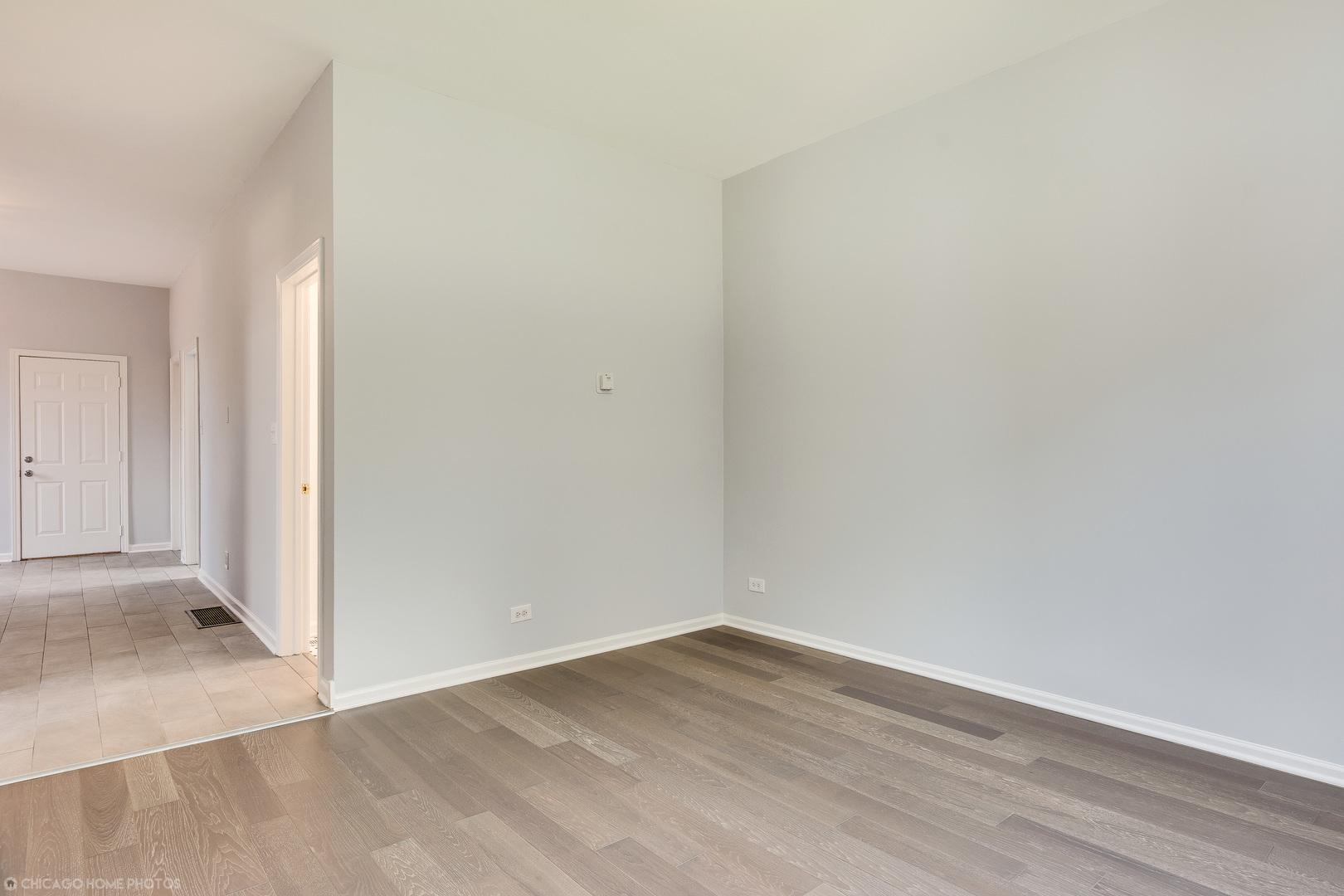 3323 W Potomac Avenue